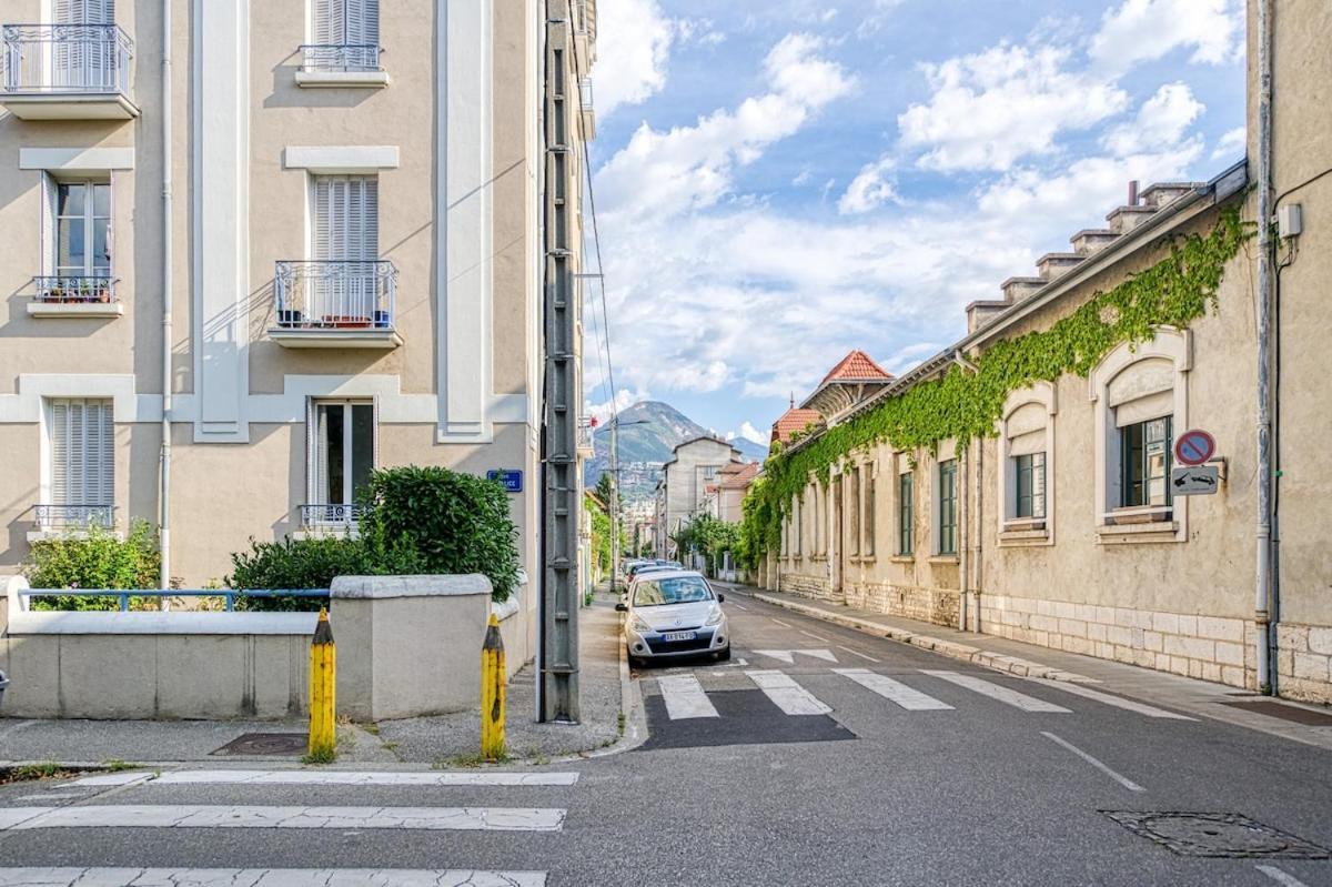 2 Pieces Tout Confort, Deco Moderne, Wifi Fibre Гренобль Екстер'єр фото